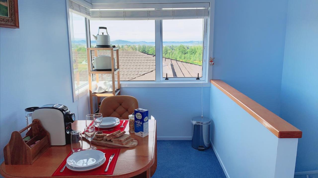 Panoramic View Apartment Without A Kitchen โรโตรัว ภายนอก รูปภาพ